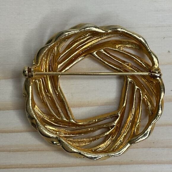Vintage Gold-Tone Twisted Rope Circular Brooch Pin - Picture 3 of 6